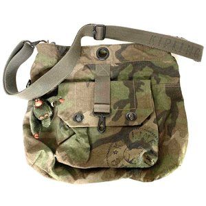 Vintage Kipling Bag Camouflage Canvas Crossbody RARE!
